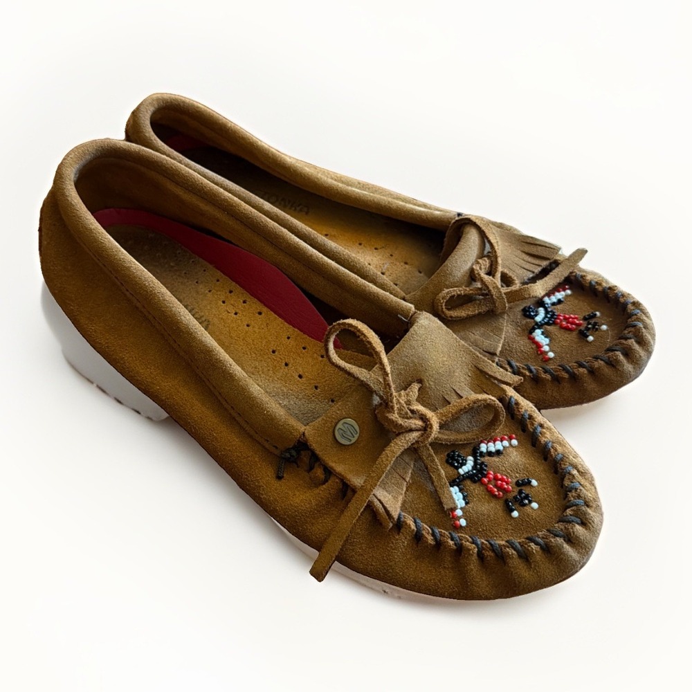 Minnetonka Moccasins Suede Leather Beaded Tie Loafer Slides Size 8.5 Leather